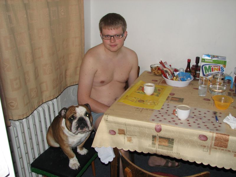 Spolecne posezeni.jpg